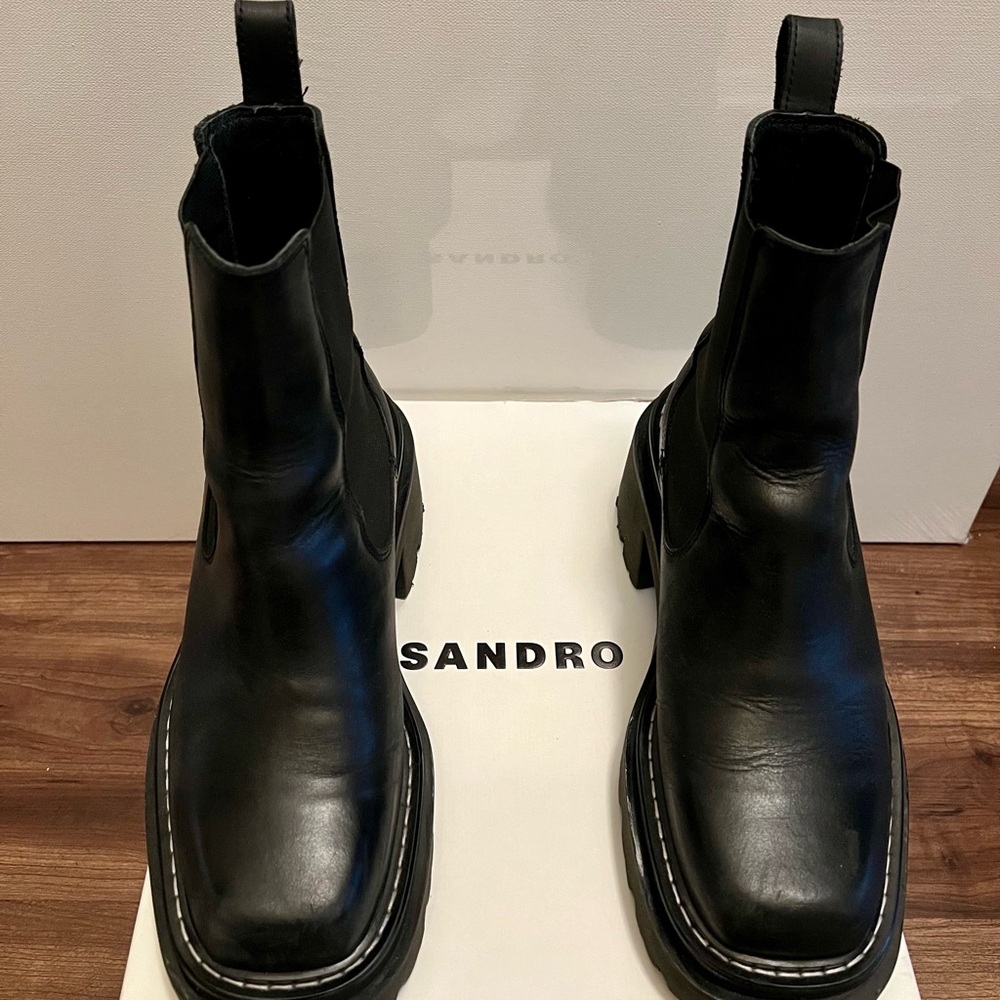 SANDRO Black Genuine Leather Lug sole Chelsea Women's Boot - Picture 7 of 8